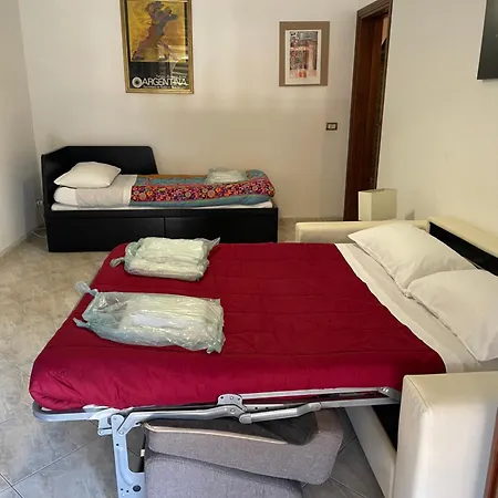 A Marina Di San Nicola Roma *